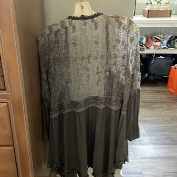 Women’s gorgeous boutique boho cotton & lace cardigan - Picture 5 of 6